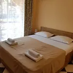 Golden Apartman *